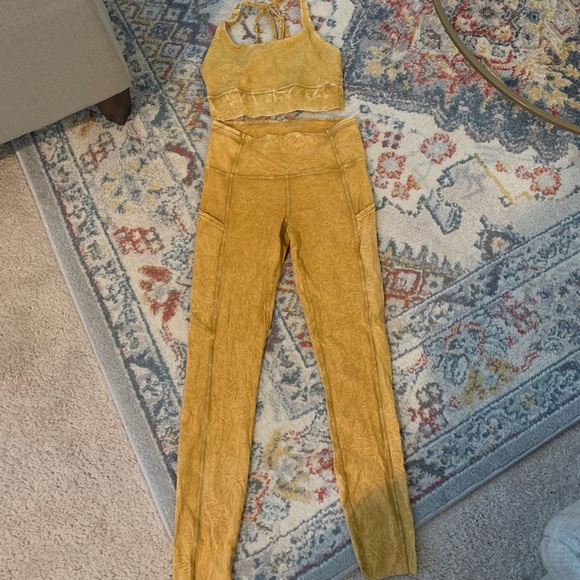 Lululemon Set